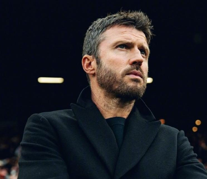 海星体育官网-曼联争四前景！下轮对阿森纳+后15轮战4强队，有望压利物浦回欧冠|切尔西|英超|纽卡斯尔|阿斯顿维拉|阿莫林_新浪体育_新浪新闻